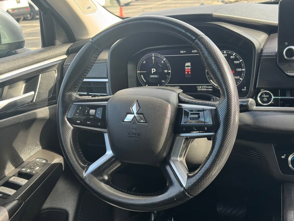Used 2024 Mitsubishi Outlander Ralliart AWD/4WD image 17