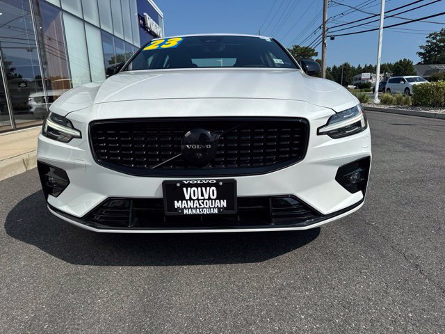 Used 2023 Volvo S60 B5 Plus w/ Climate Package AWD/4WD image 7