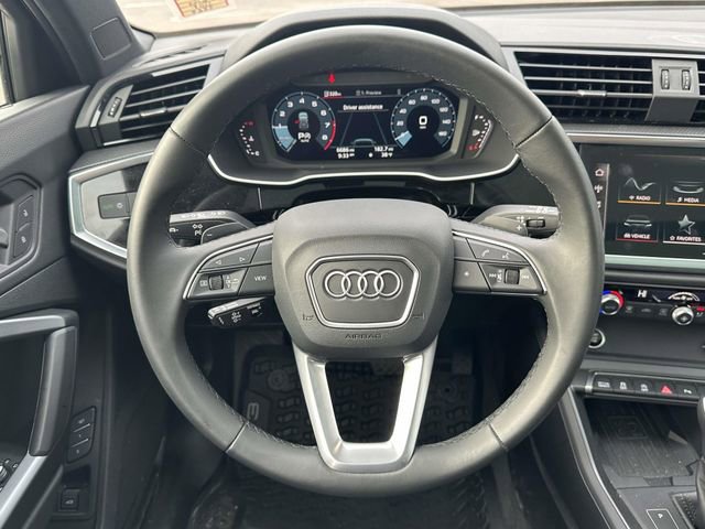 Certified 2025 Audi Q3 2.0T Premium w/ Convenience Package image 17
