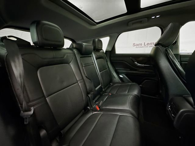 Used 2021 Lincoln Corsair Reserve w/ Equipment Group 201A image 30