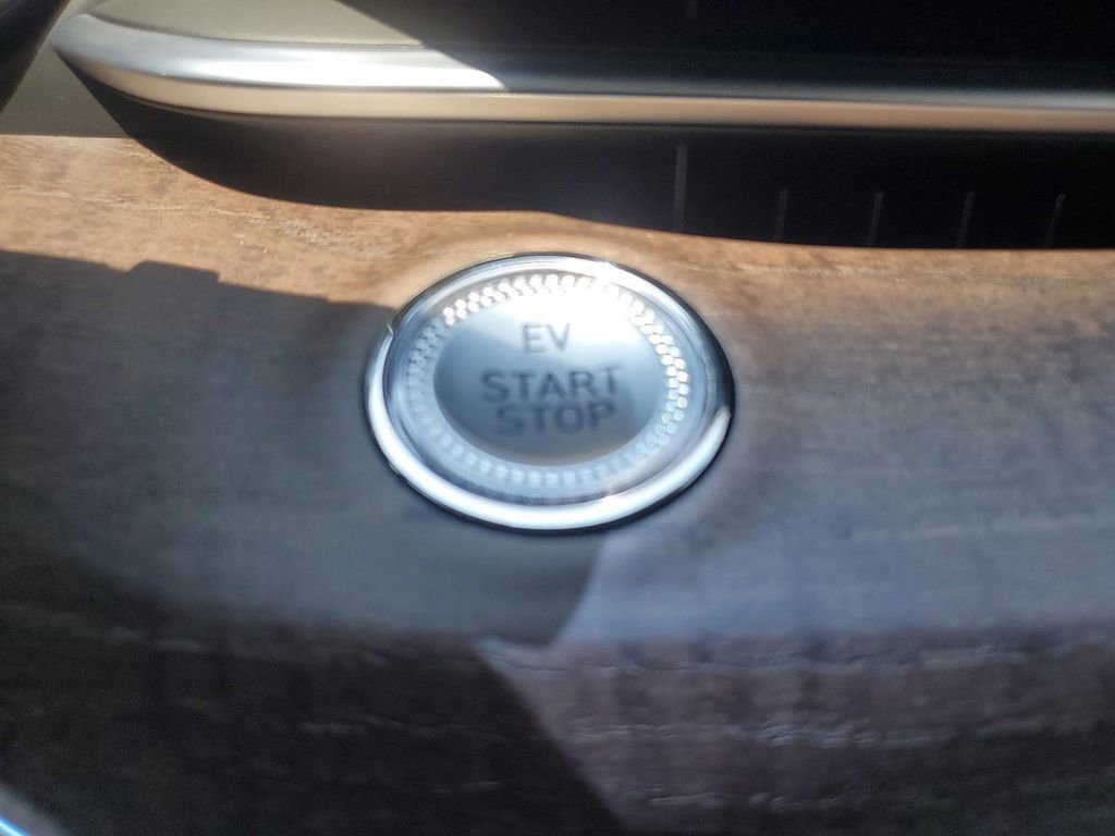 New 2023 Genesis Electrified G80 image 30