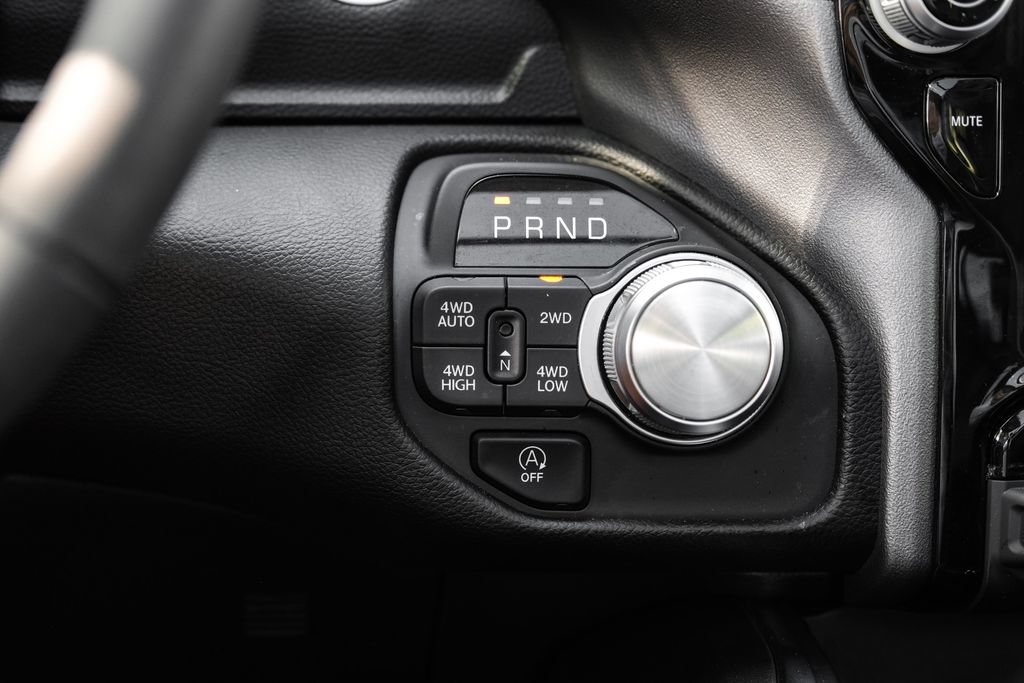 Used 2025 RAM 1500 Laramie w/ Laramie Southwest Edition AWD/4WD image 26