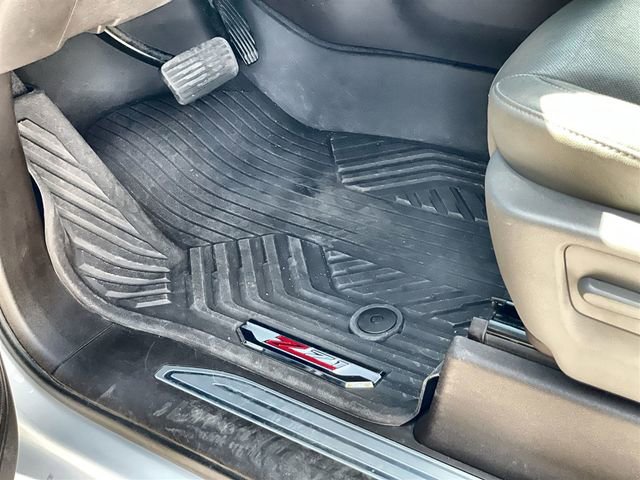 Used 2021 Chevrolet Silverado 2500 LTZ w/ LTZ Premium Package image 36