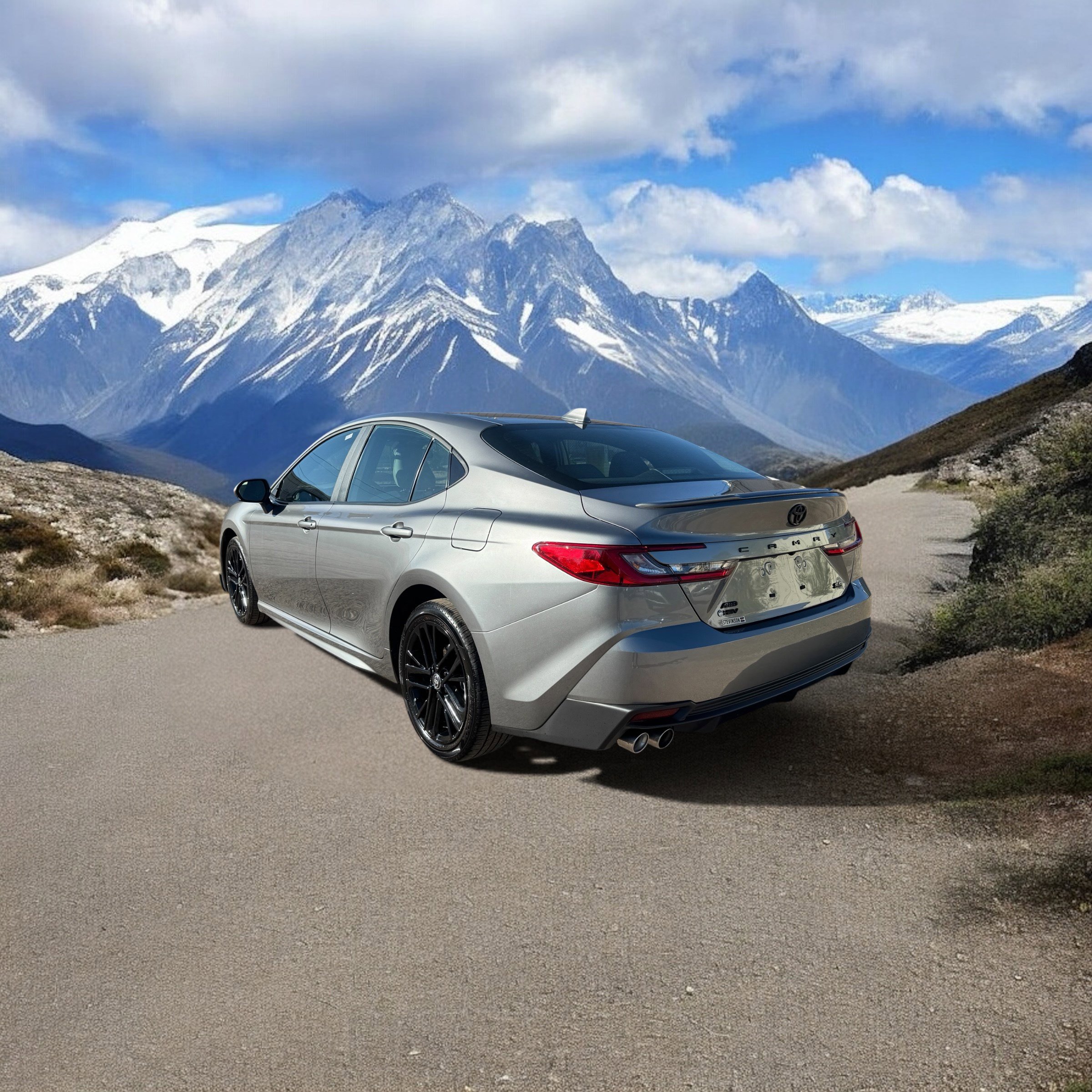 Certified 2025 Toyota Camry SE AWD/4WD image 3