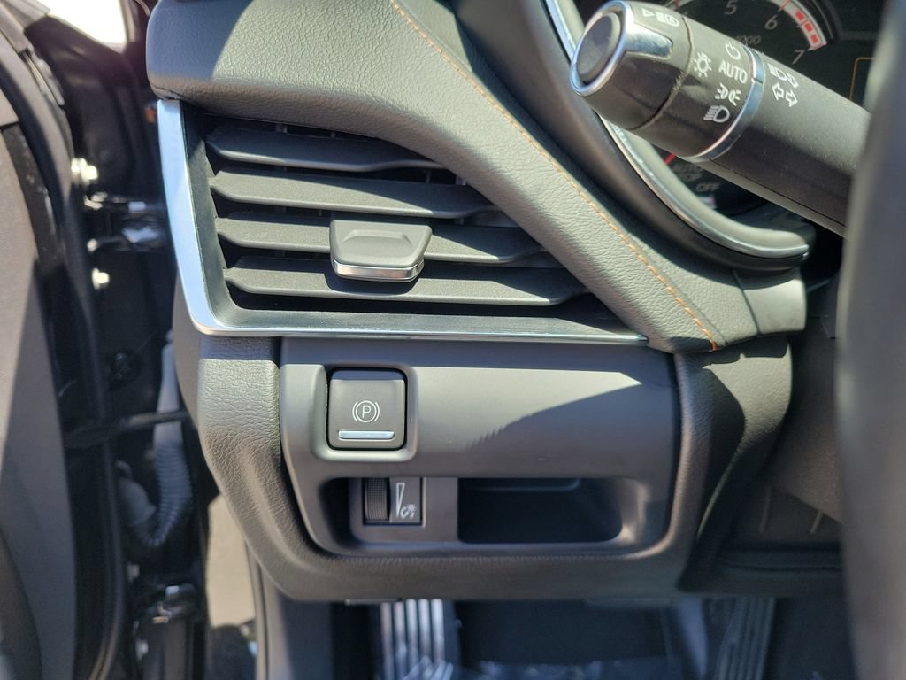 Used 2024 Cadillac CT5 V RWD image 25