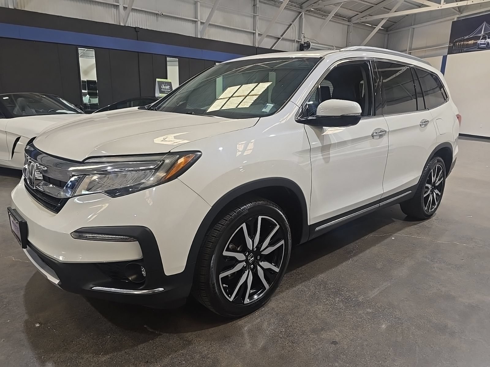 Used 2019 Honda Pilot Touring image 6