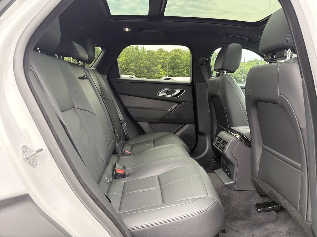 Used 2026 Land Rover Range Rover Velar S AWD/4WD image 14