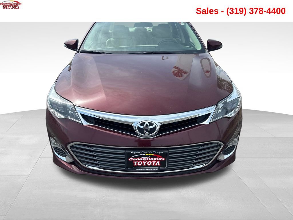 Used 2013 Toyota Avalon XLE FWD image 9