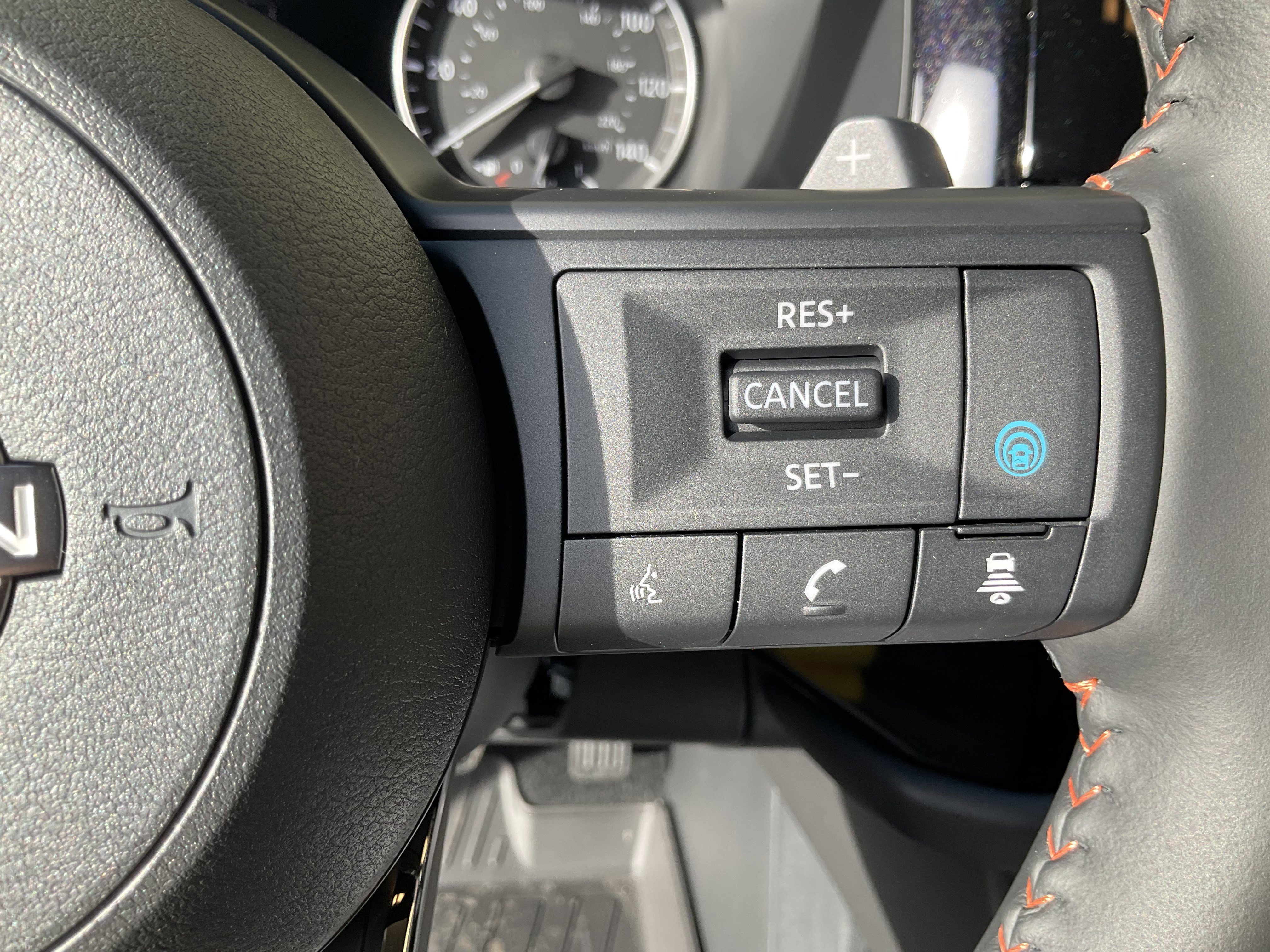 Used 2025 Nissan Pathfinder Rock Creek image 35