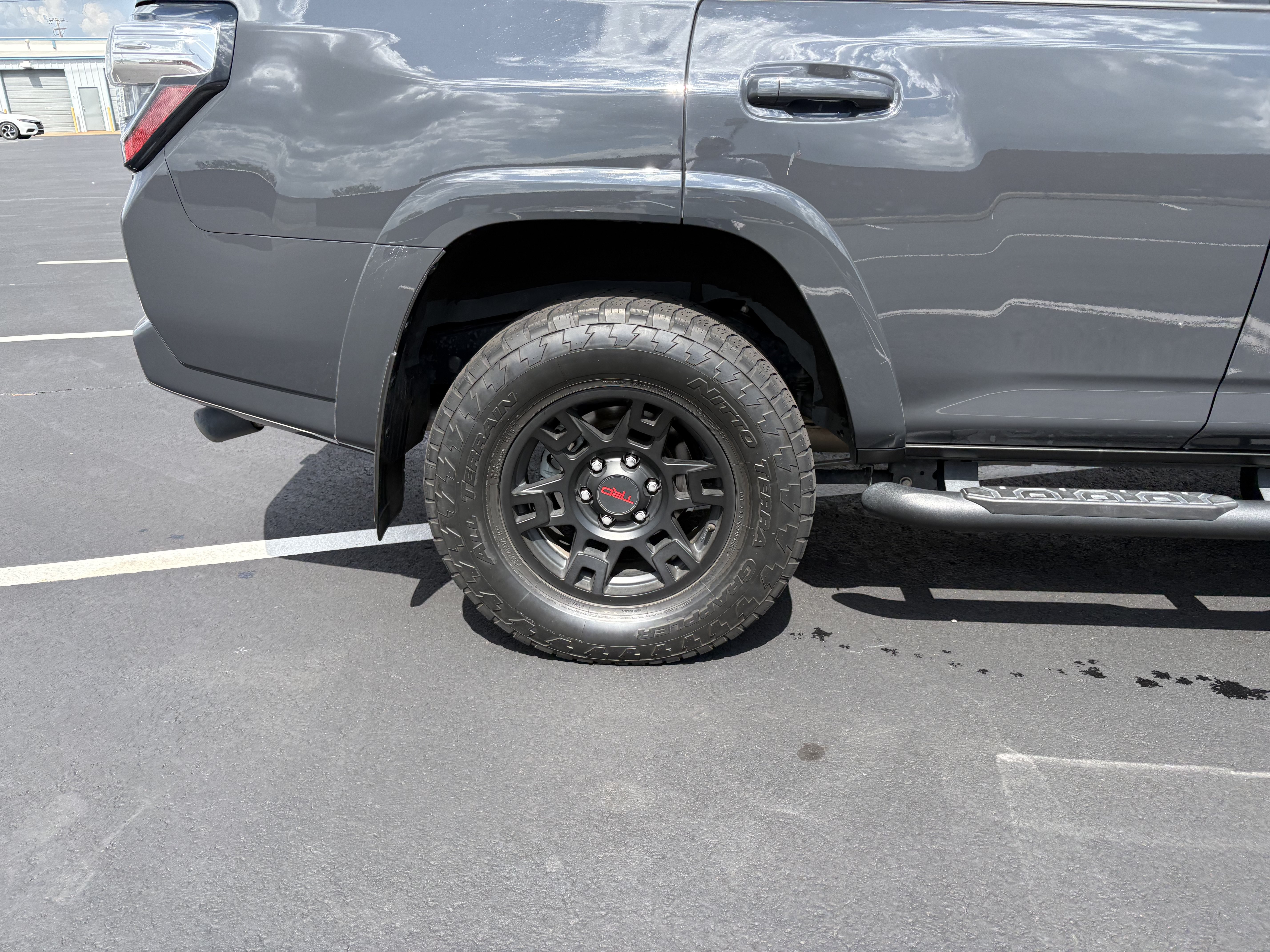 Used 2024 Toyota 4Runner SR5 Premium w/ Moonroof Package AWD/4WD image 6