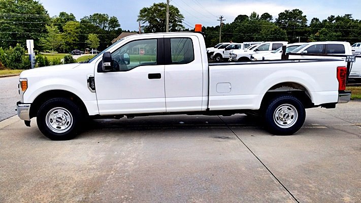 Used 2017 Ford F350 XL image 6