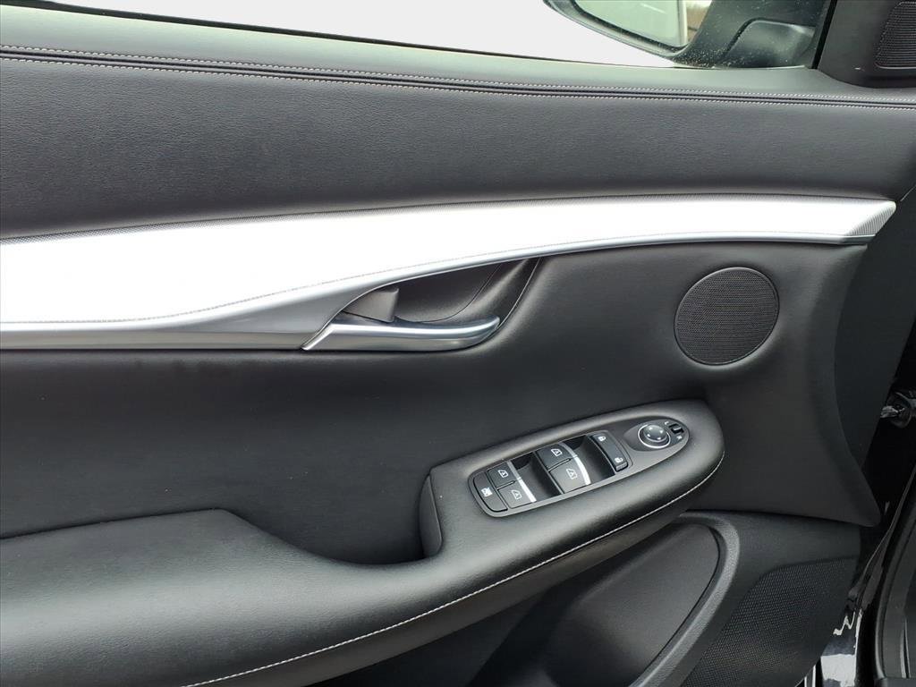 Used 2021 INFINITI QX50 Luxe image 7