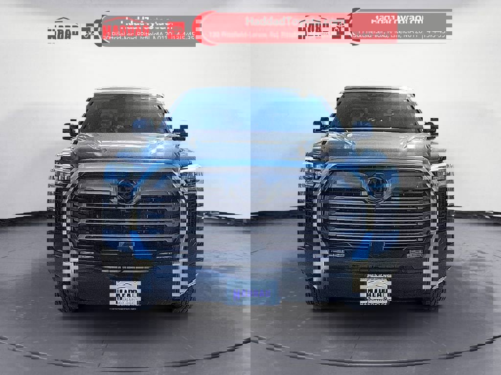 New 2025 Toyota Tundra Limited image 8