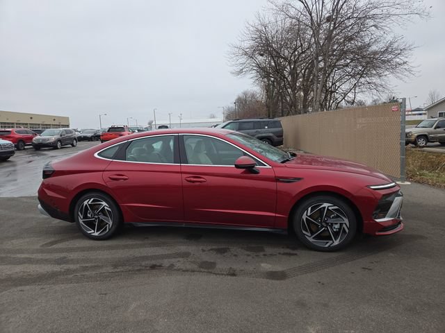 New 2026 Hyundai Sonata SEL AWD/4WD image 5