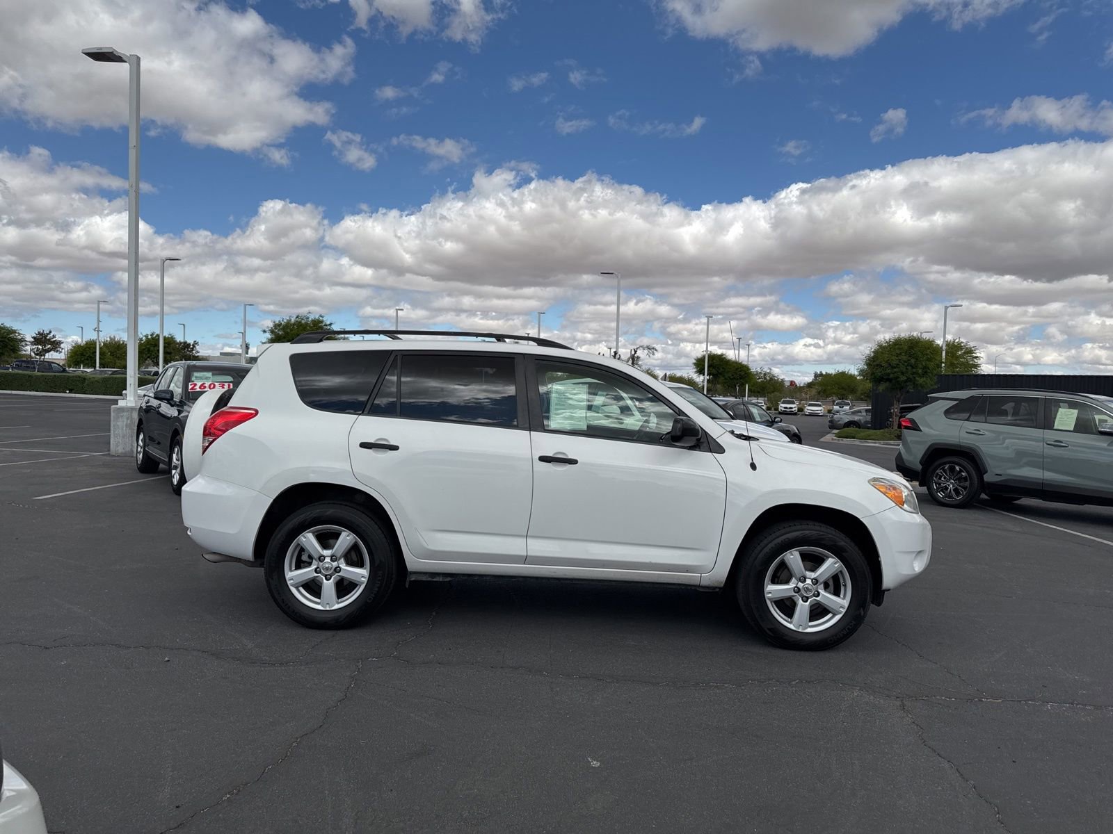 Used 2007 Toyota RAV4 2WD image 4