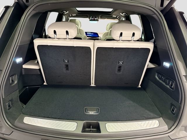 New 2026 Cadillac Vistiq Sport image 22