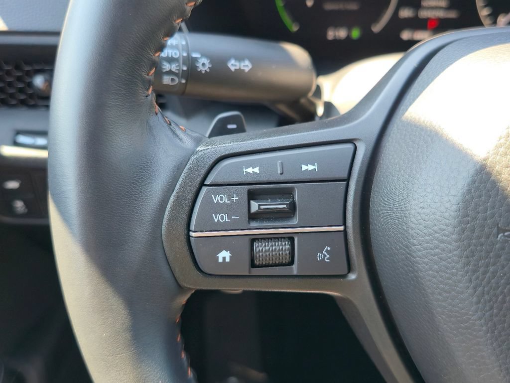 Used 2025 Honda CR-V Sport-L image 19
