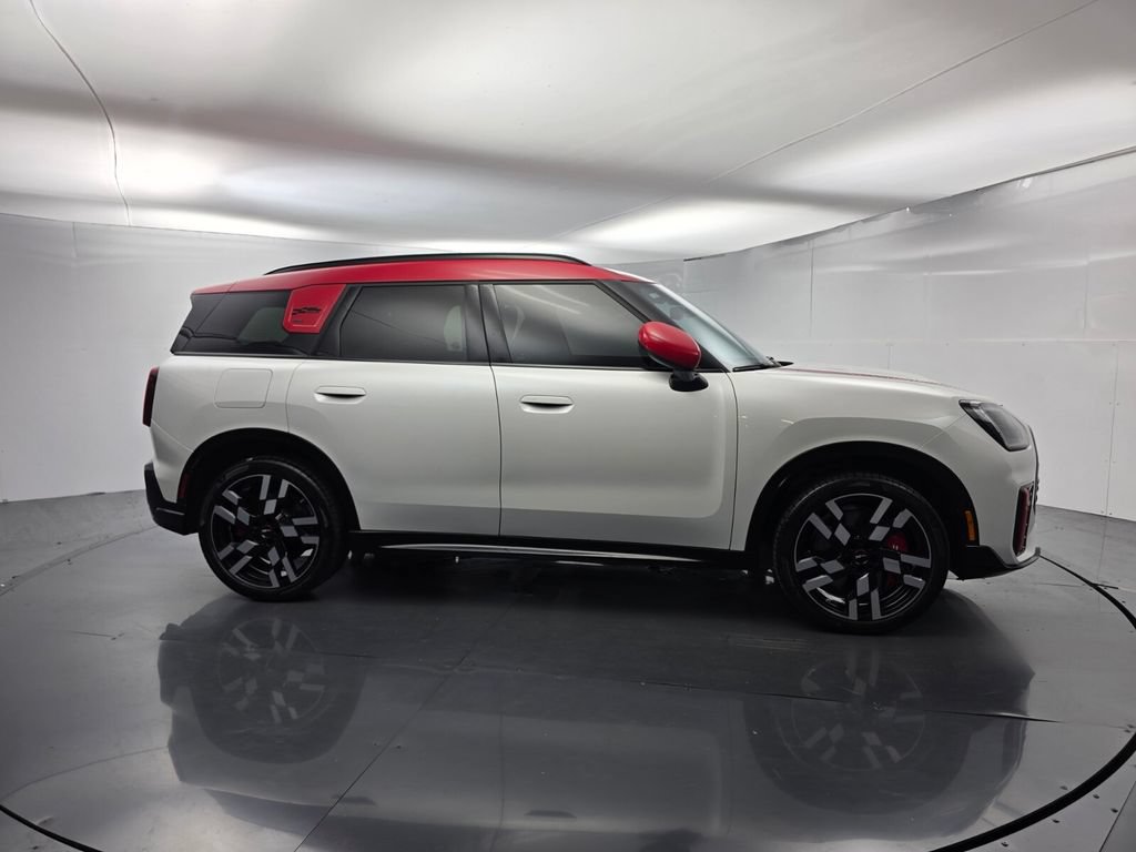 Used 2026 MINI Cooper Countryman John Cooper Works w/ Comfort Package Max AWD/4WD image 3
