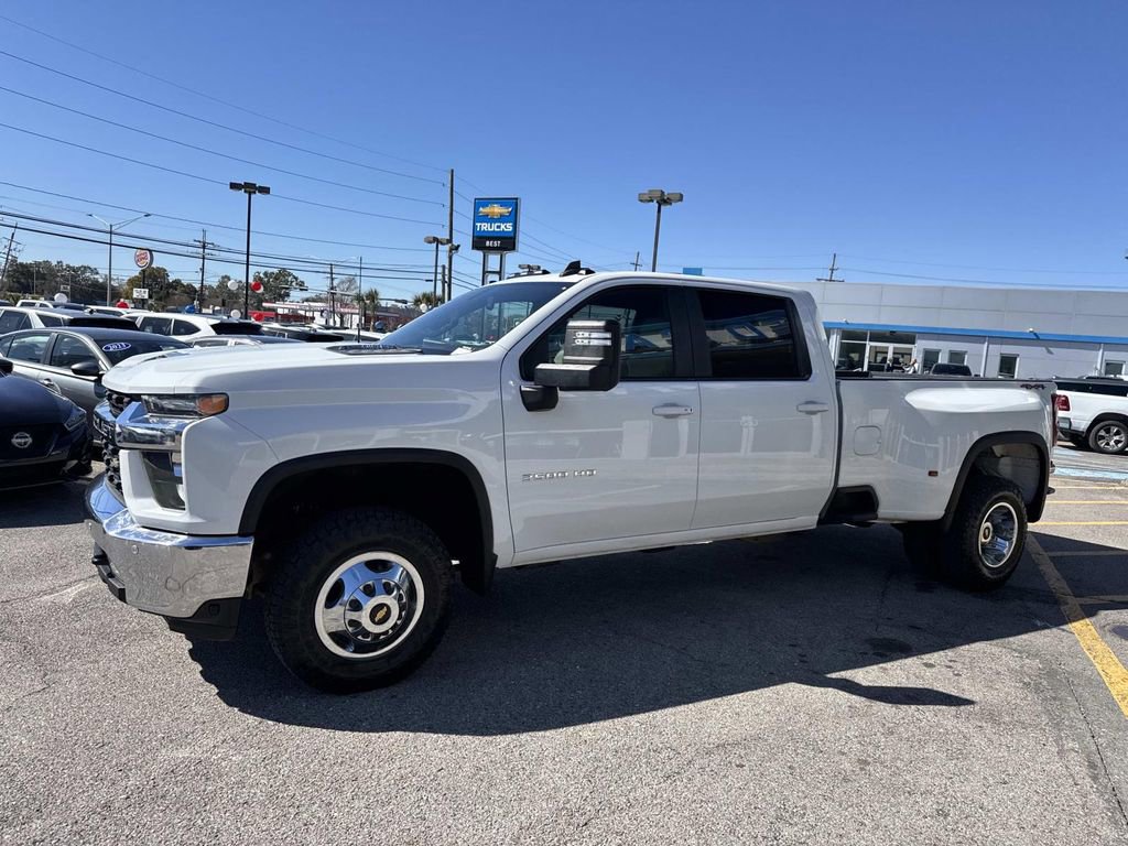 Used 2021 Chevrolet Silverado 3500 LT w/ All Star Edition image 4