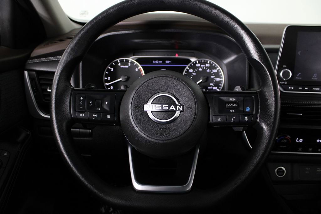 Certified 2023 Nissan Rogue SV image 10