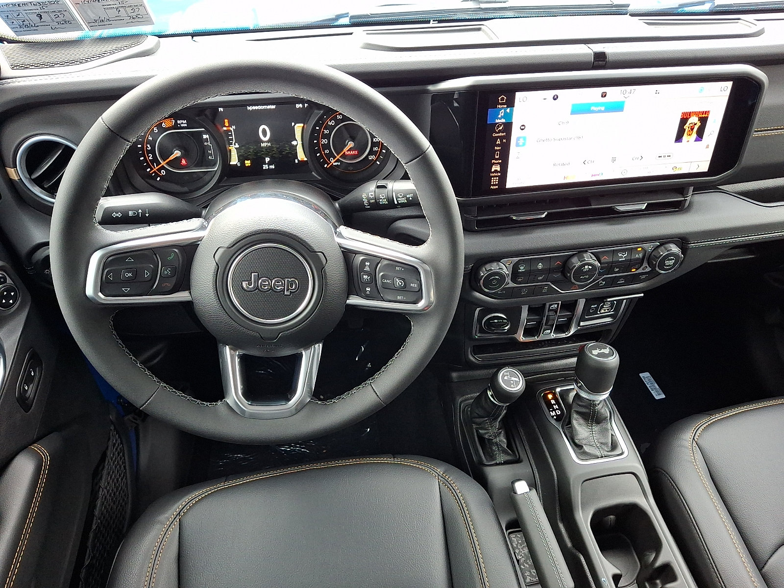 New 2026 Jeep Wrangler Unlimited Sahara AWD/4WD image 7