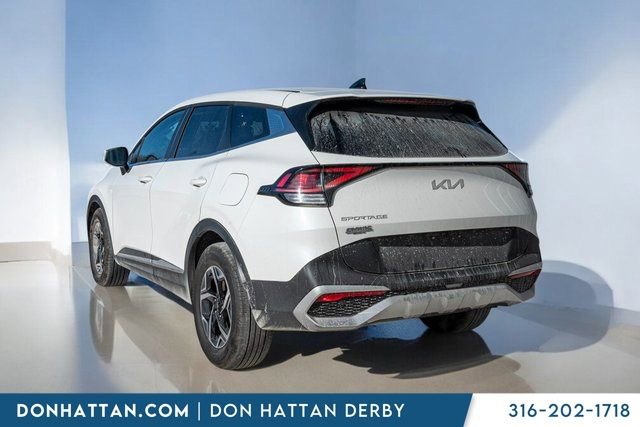 Used 2024 Kia Sportage LX image 27