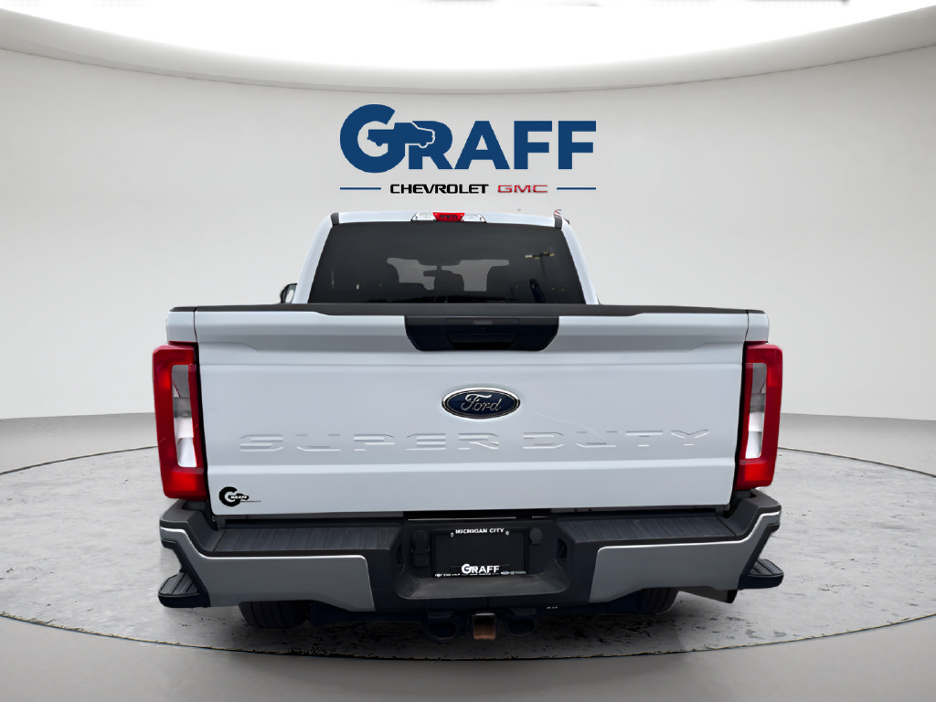 Used 2025 Ford F250 XLT AWD/4WD image 4
