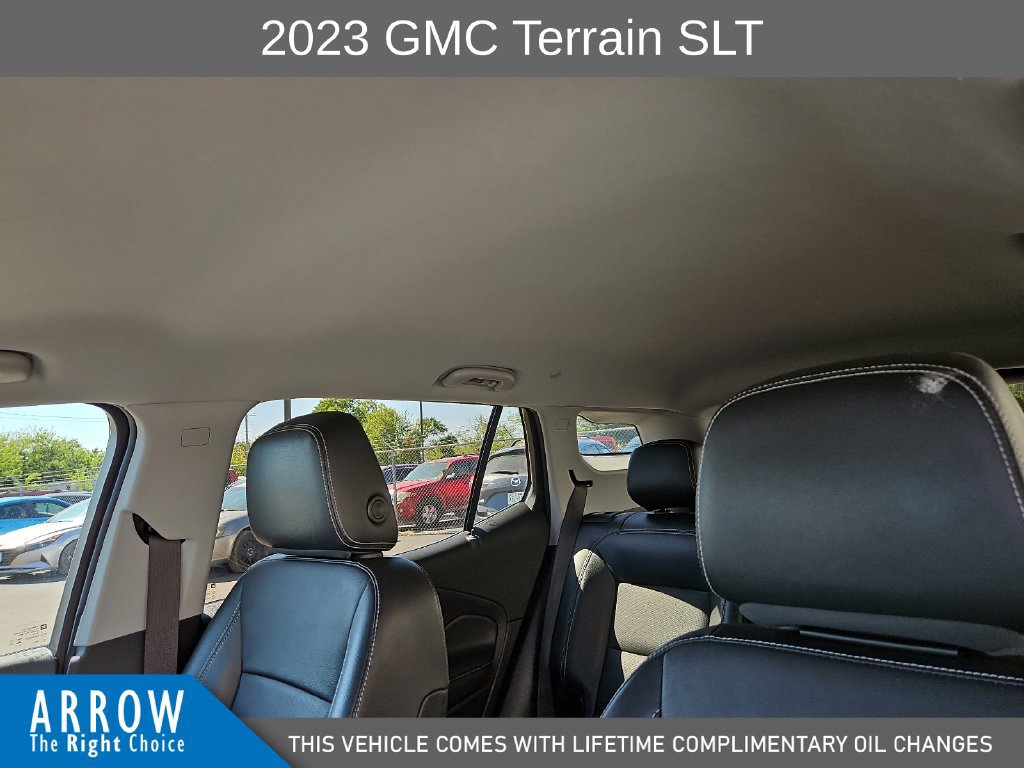 Used 2023 GMC Terrain SLT FWD image 22