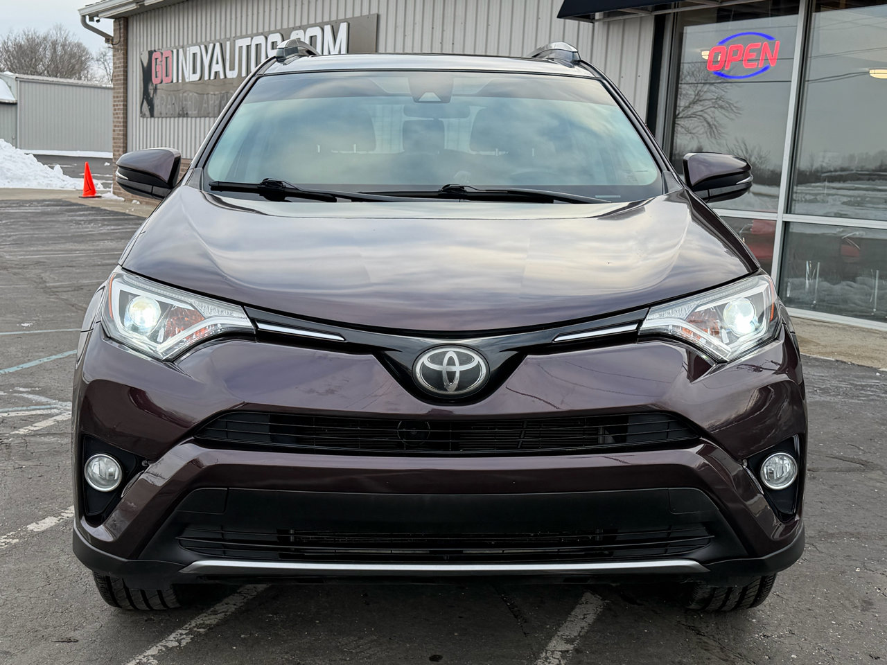 Used 2018 Toyota RAV4 XLE image 8