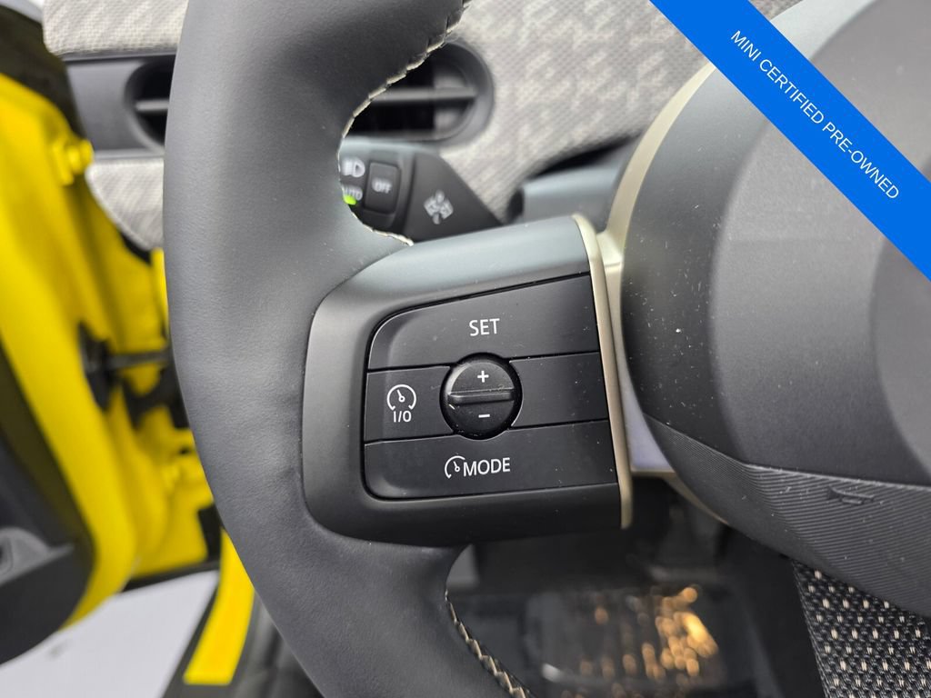 Used 2025 MINI Cooper S FWD image 18