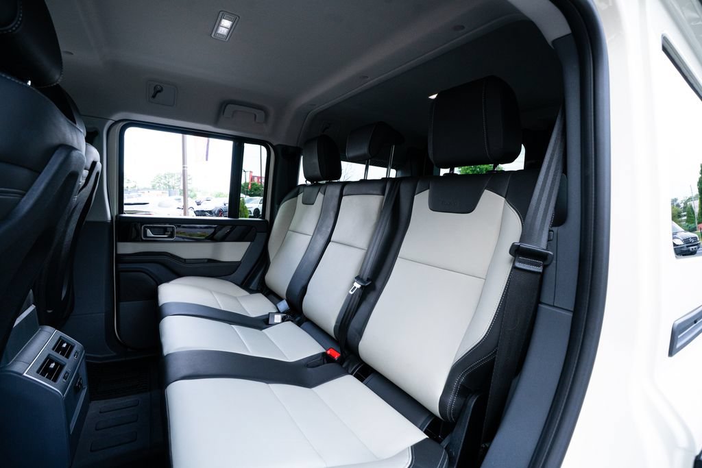 Used 2025 INEOS Grenadier AWD/4WD image 49