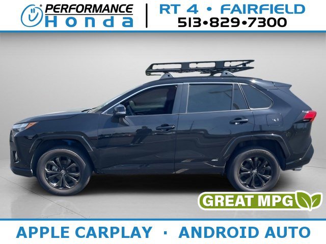 Used 2022 Toyota RAV4 SE image 1