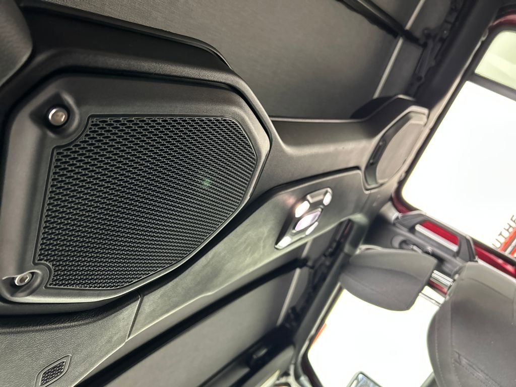 Used 2021 Jeep Wrangler Unlimited Sport image 21