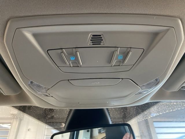 Used 2018 Ford Escape SE w/ SE Sport Appearance Package FWD image 18