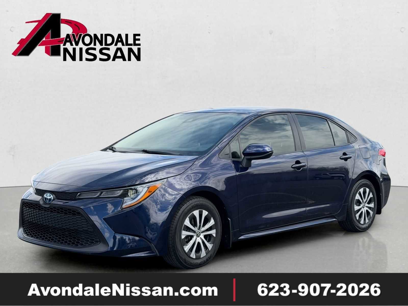 Used 2022 Toyota Corolla LE w/ Premium Interior Package image 1