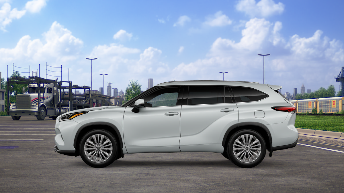 New 2026 Toyota Highlander Platinum AWD/4WD image 4