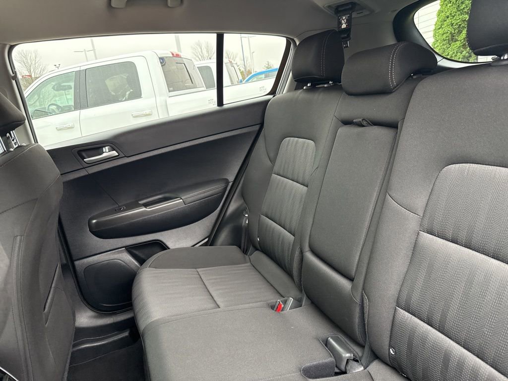 Used 2022 Kia Sportage LX image 52