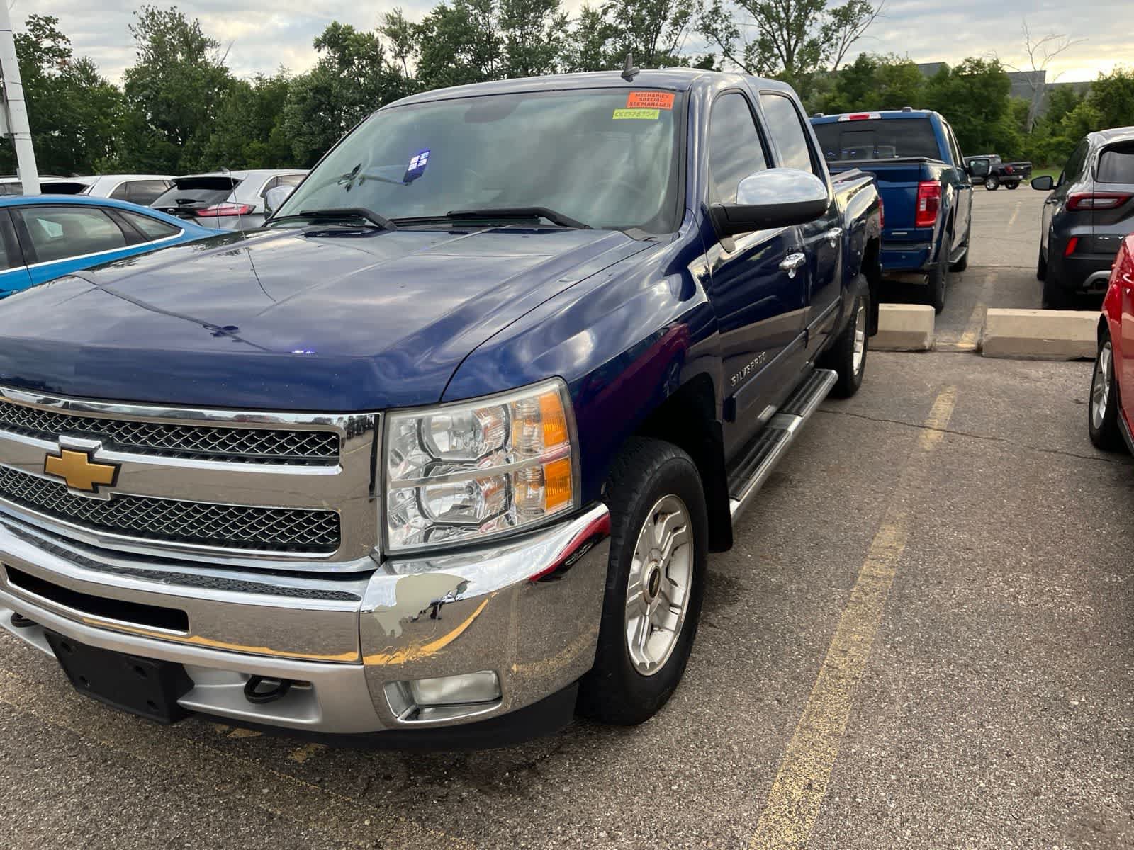 Used 2012 Chevrolet Silverado 1500 LT AWD/4WD image 5