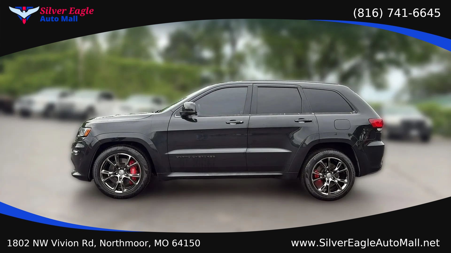 Used 2015 Jeep Grand Cherokee SRT AWD/4WD image 2