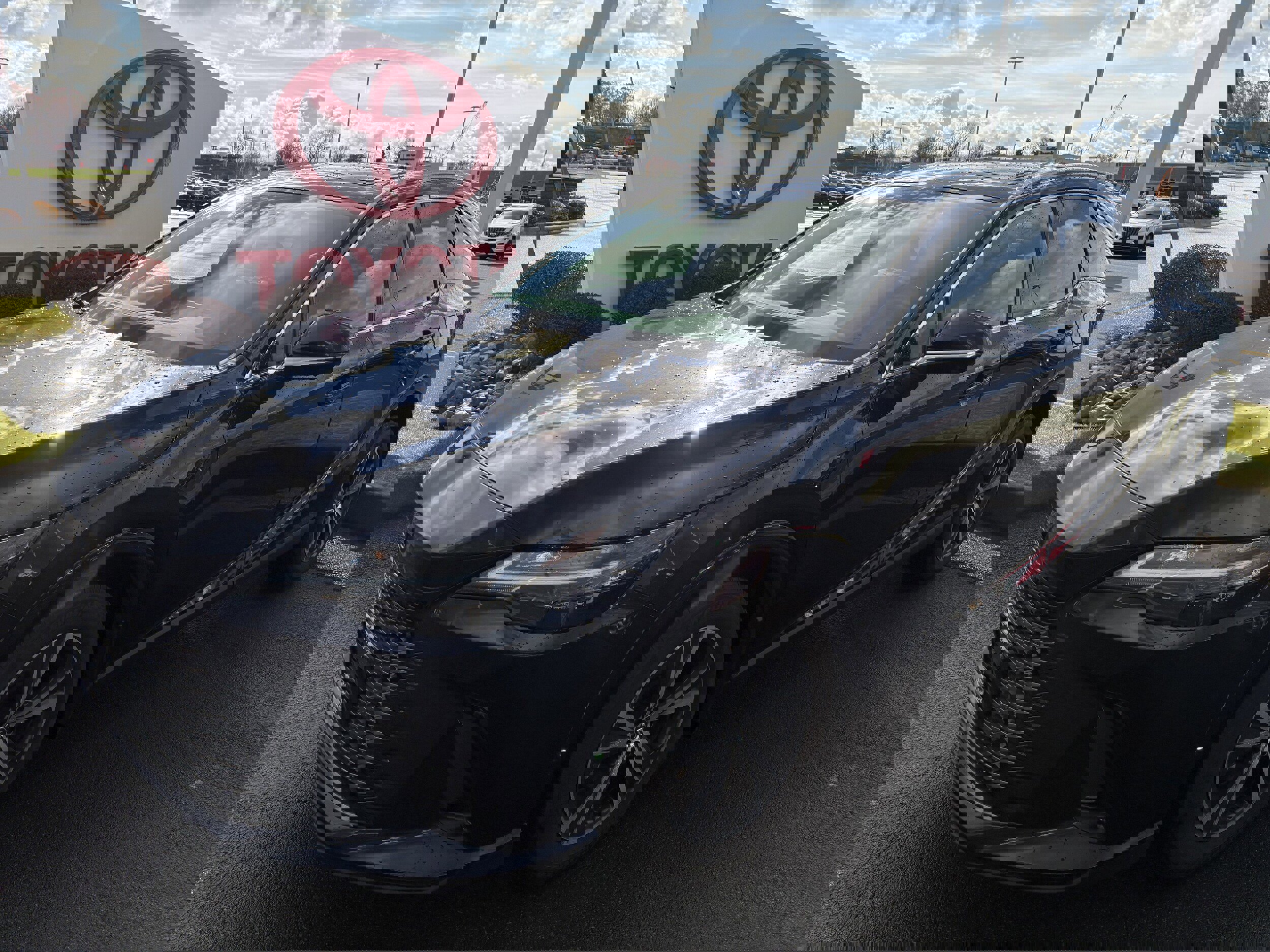 Used 2023 Lexus RX 350h w/ Accessory Package (2T)