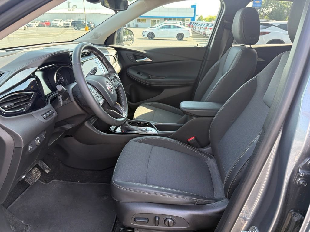 Certified 2021 Buick Encore GX Select w/ Advanced Technology Package AWD/4WD image 21