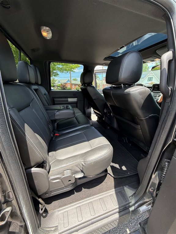 Used 2015 Ford F350 Lariat w/ Lariat Ultimate Package AWD/4WD image 21