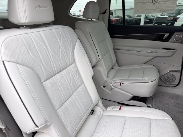 New 2027 Buick Enclave Avenir FWD image 22