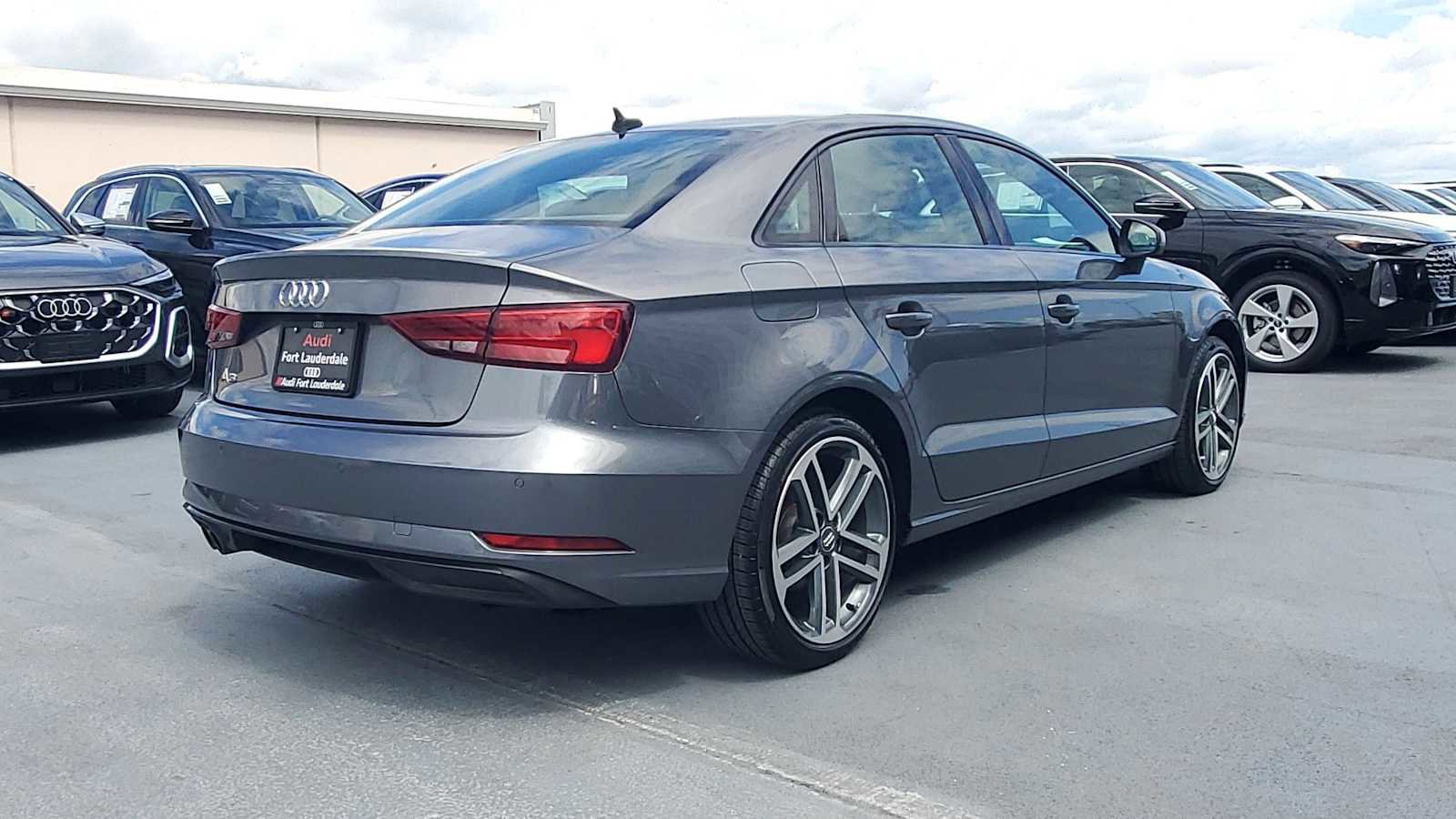 Used 2020 Audi A3 2.0T Premium FWD image 6