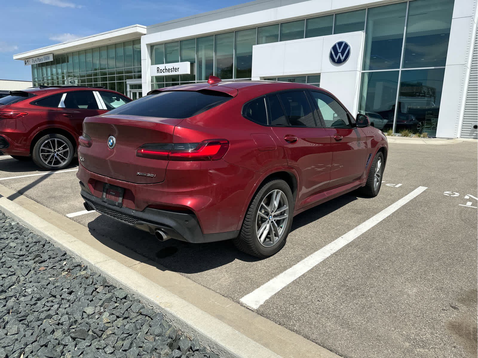 Used 2019 BMW X4 xDrive30i w/ M Sport Package AWD/4WD image 7