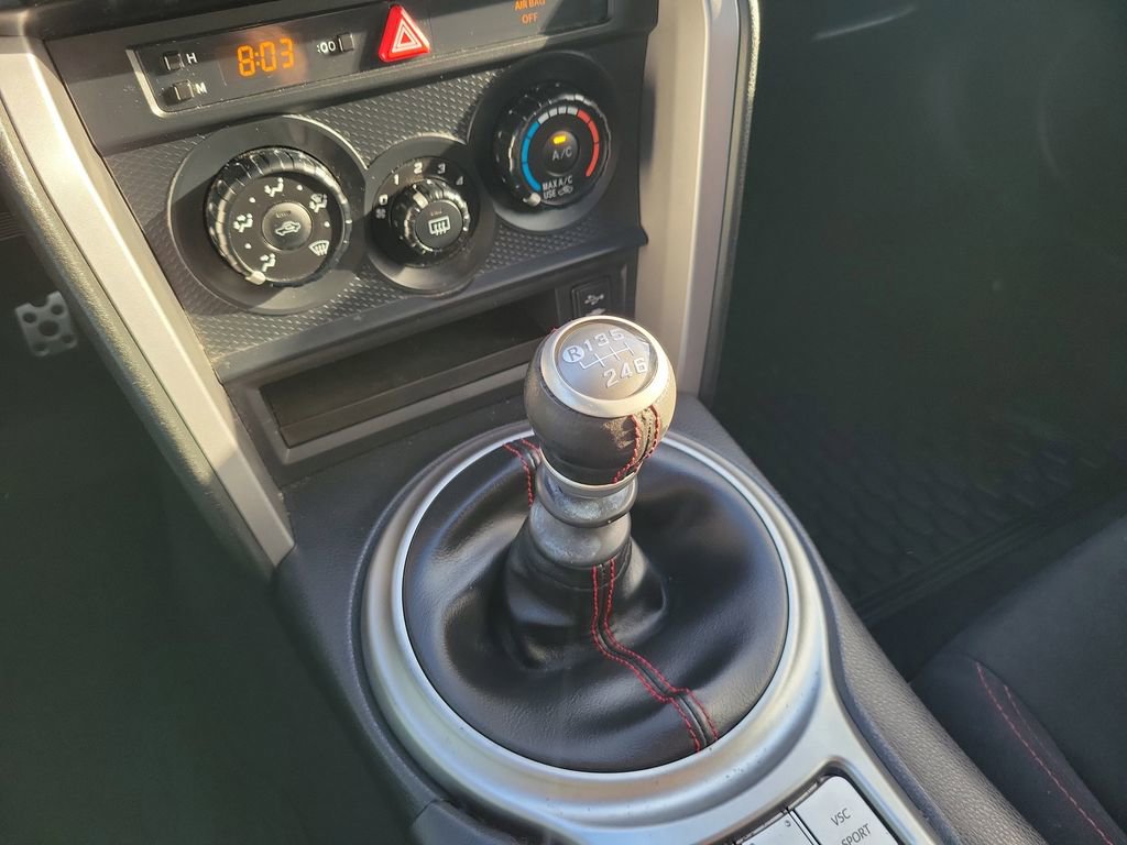 Used 2013 Scion FR-S image 16