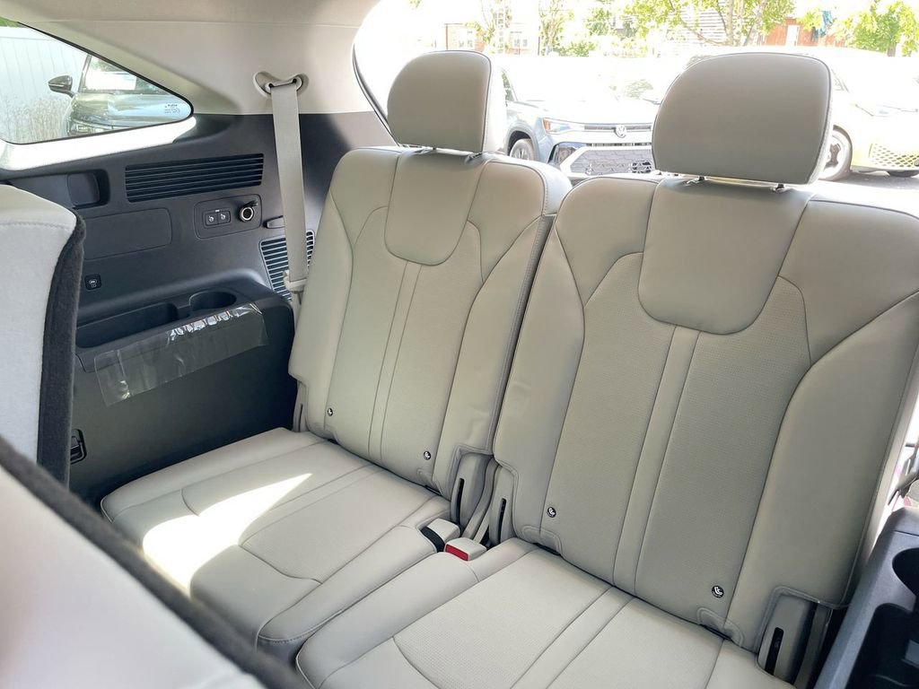 Used 2026 Kia Sorento S image 51