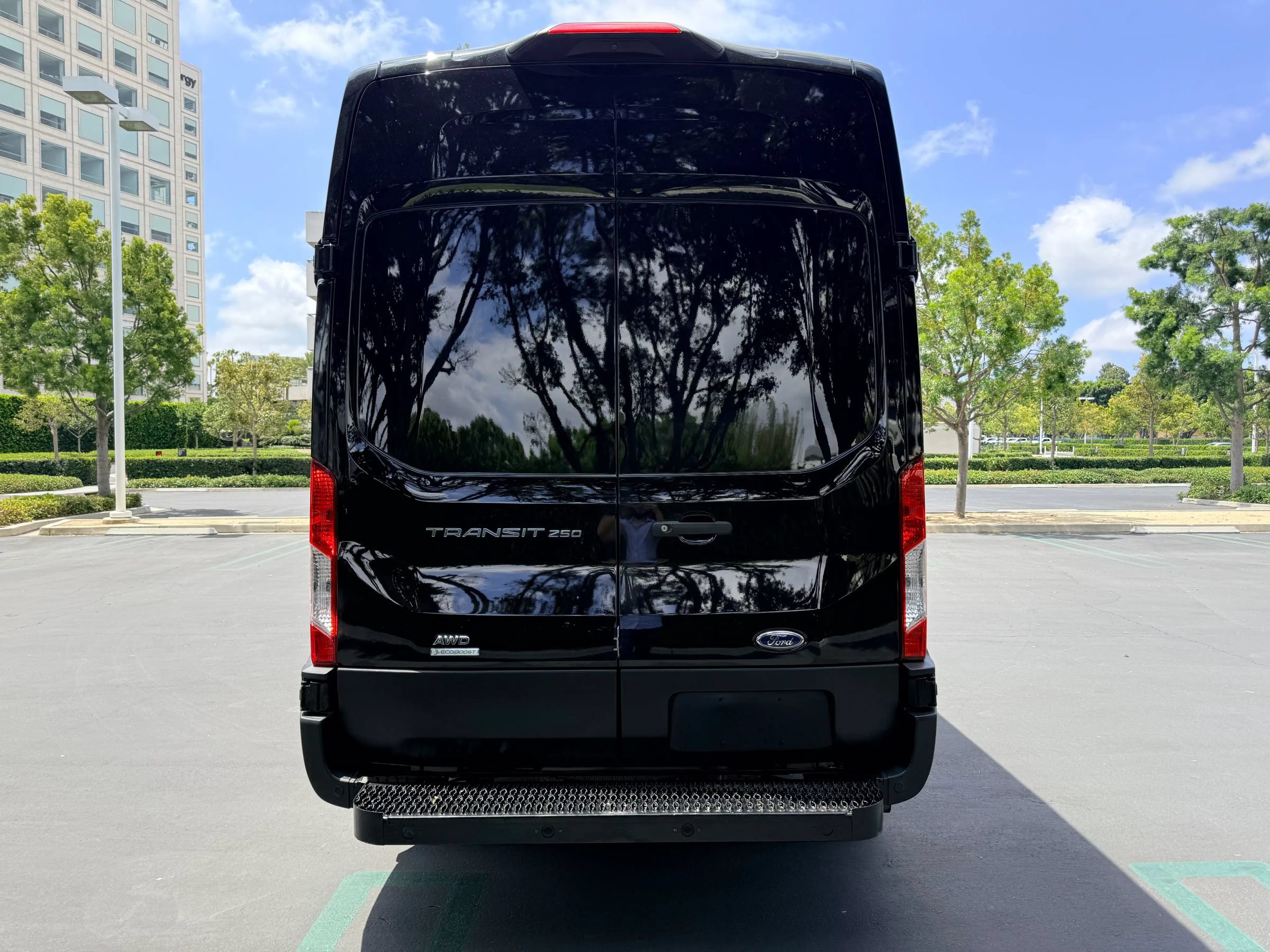 Used 2023 Ford Transit 250 148 High Roof AWD w/ Load Area Protection Package image 4