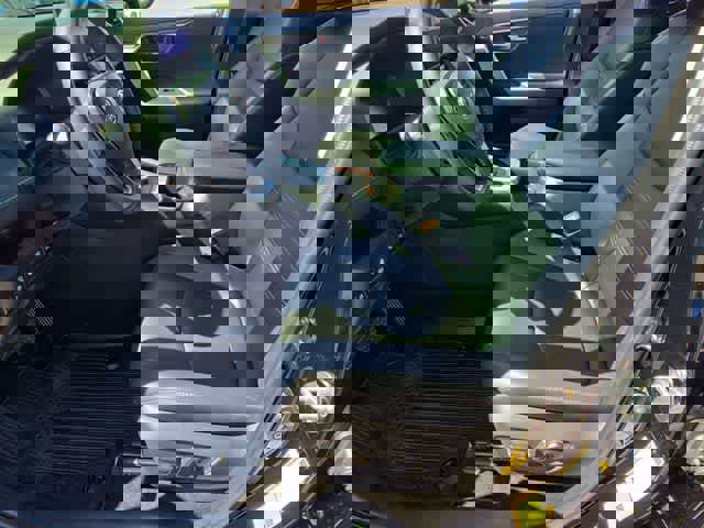 Used 2025 Toyota RAV4 Limited w/ Advanced Technology Package image 17