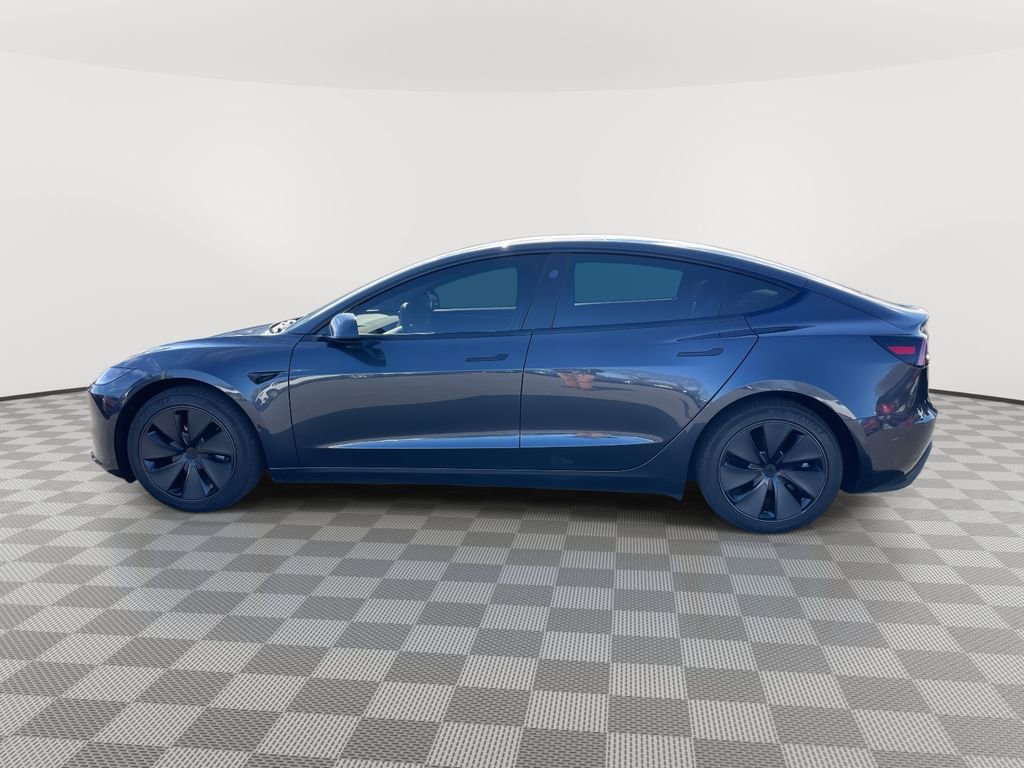 Used 2024 Tesla Model 3 Standard Range image 4